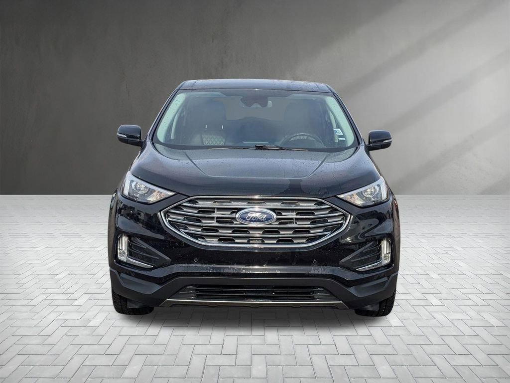 Certified 2024 Ford Edge Titanium image 4