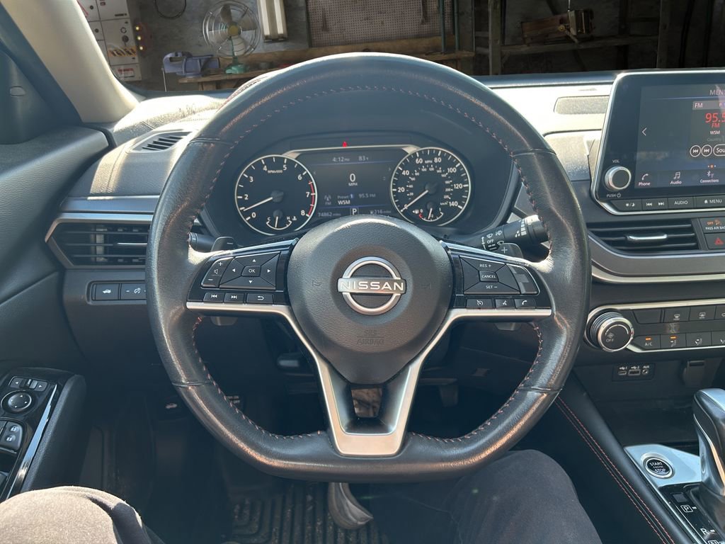 Used 2023 Nissan Altima 2.5 SR FWD image 20