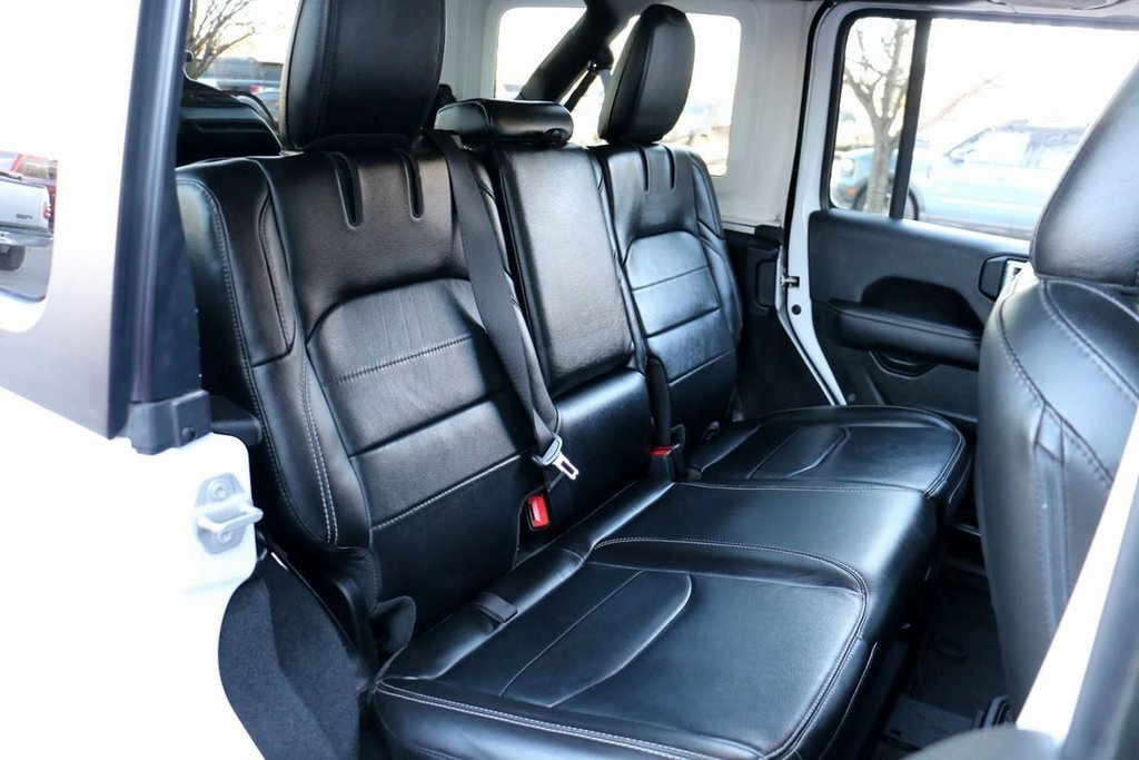 Used 2023 Jeep Wrangler Unlimited Sahara w/ Cold Weather Group image 33