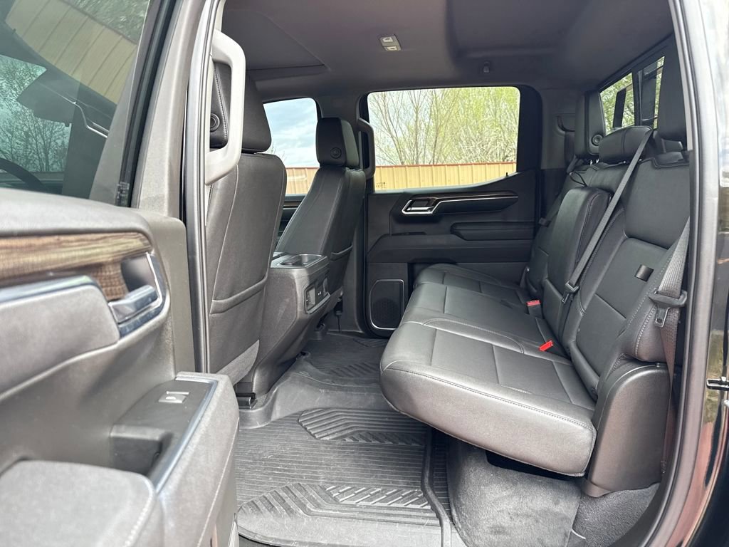 Used 2025 Chevrolet Silverado 1500 LT Trail Boss w/ LT Trail Boss Premium Package image 18