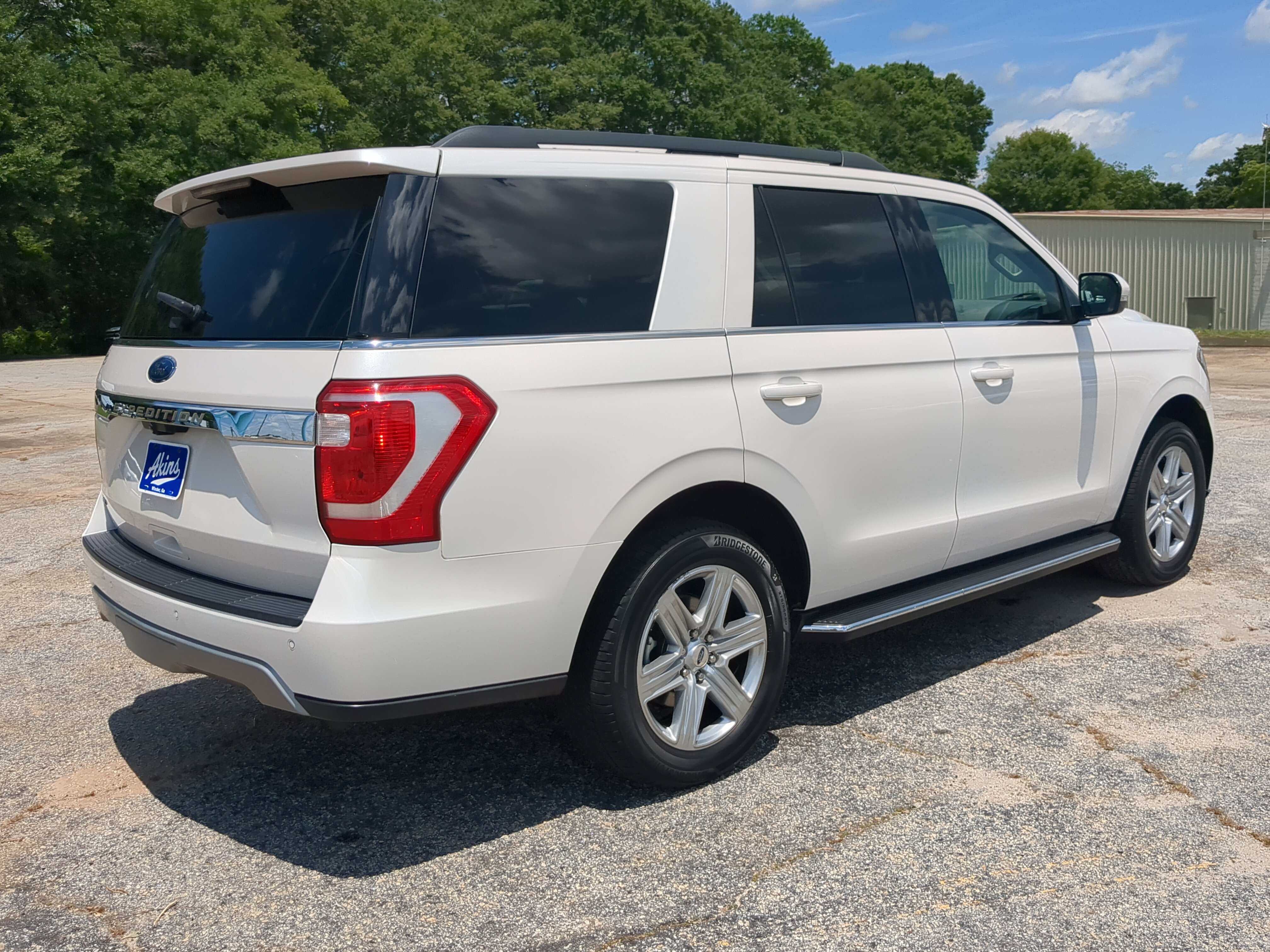 Certified 2019 Ford Expedition XLT w/ Equipment Group 202A RWD image 3