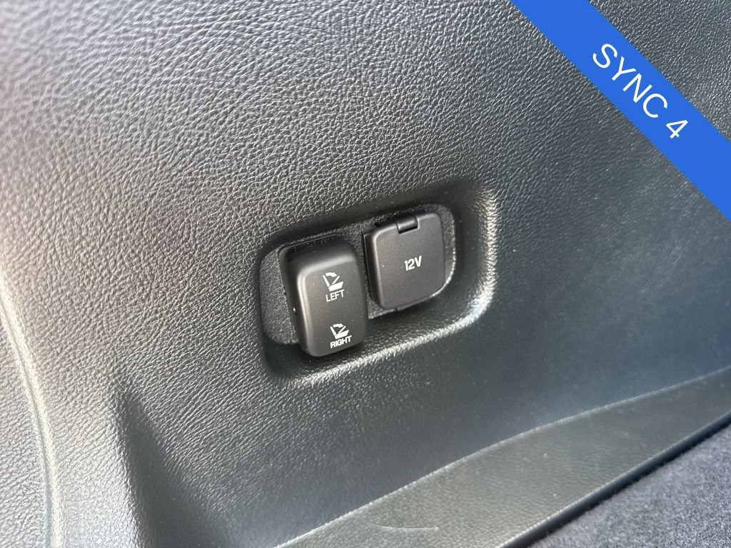 Certified 2022 Ford Edge SEL w/ Convenience Package AWD/4WD image 15