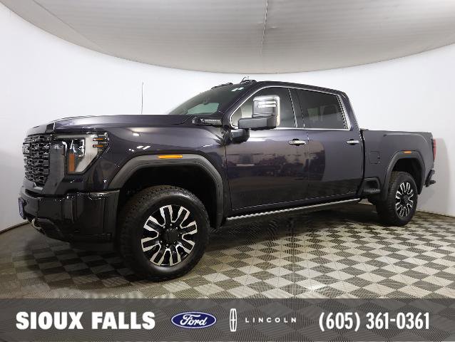 Used 2024 GMC Sierra 2500 Denali Ultimate AWD/4WD image 1