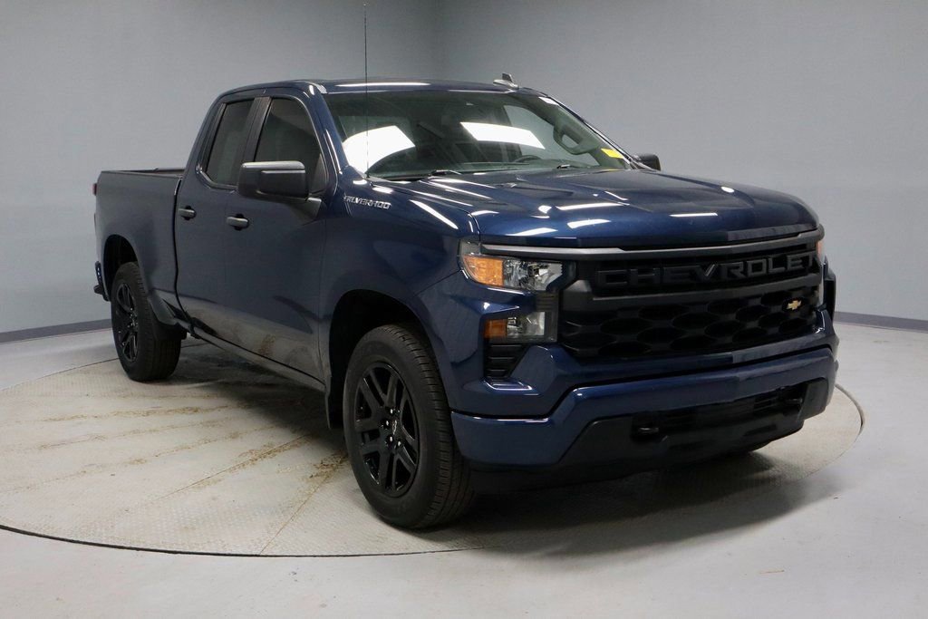 Used 2022 Chevrolet Silverado 1500 Custom image 7