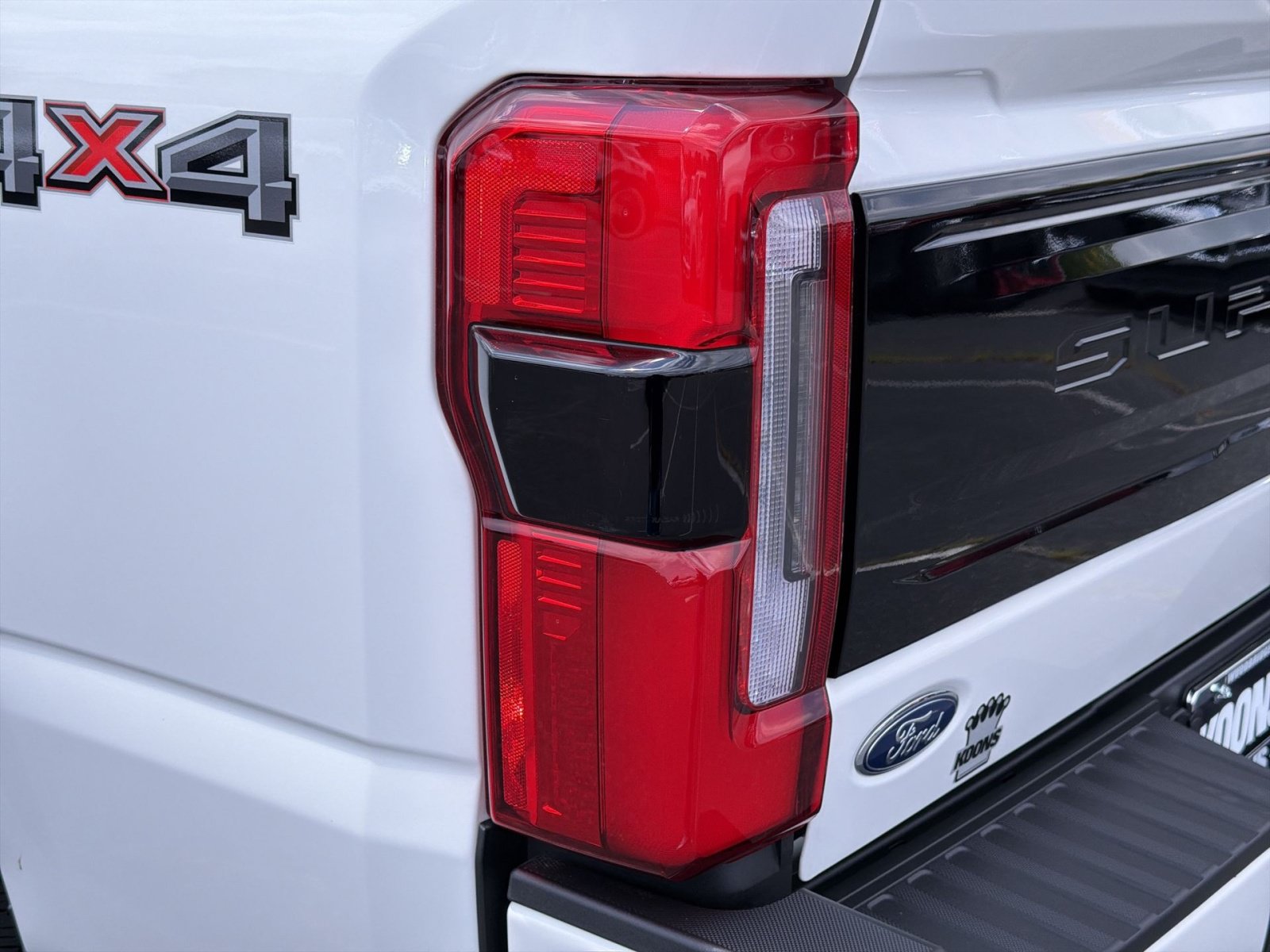 Certified 2026 Ford F350 Platinum w/ Snow Plow Prep Package AWD/4WD image 17