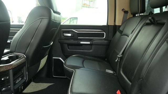 Used 2019 RAM 2500 Laramie AWD/4WD image 11