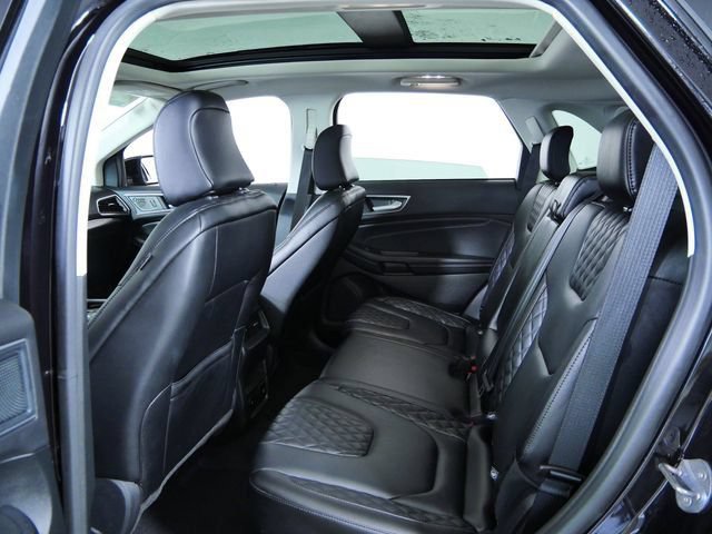 Certified 2024 Ford Edge Titanium AWD/4WD image 15