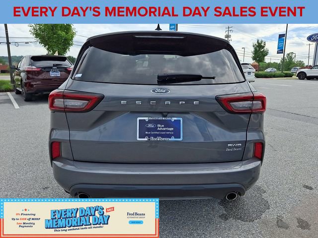 Certified 2024 Ford Escape ST-Line AWD/4WD image 9