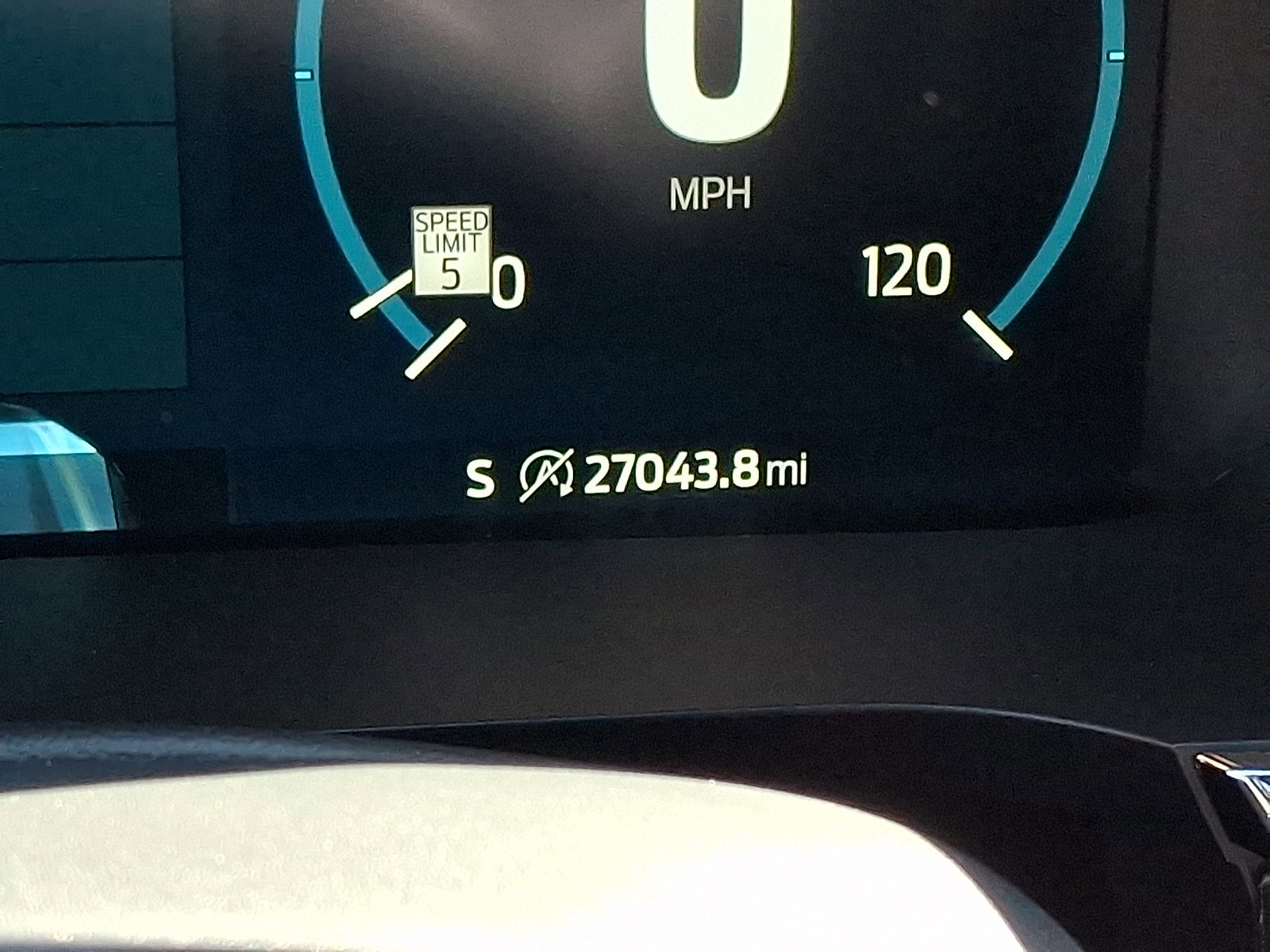 Certified 2023 Ford F150 Lariat w/ Equipment Group 502A High image 24