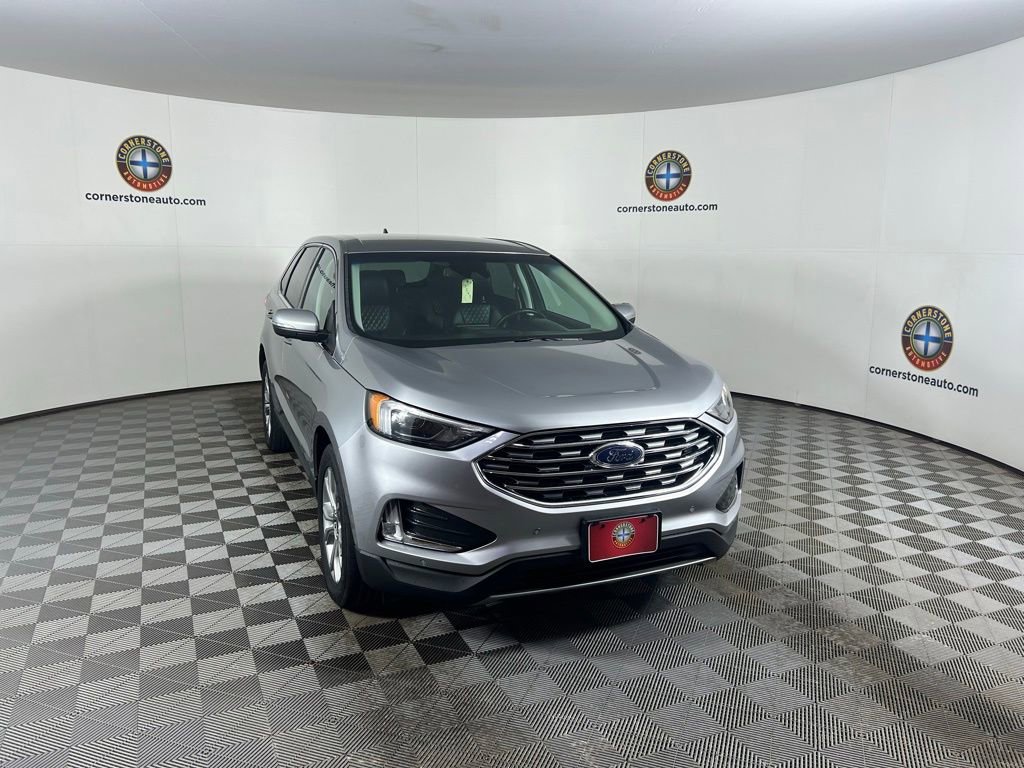 Certified 2024 Ford Edge Titanium AWD/4WD image 18