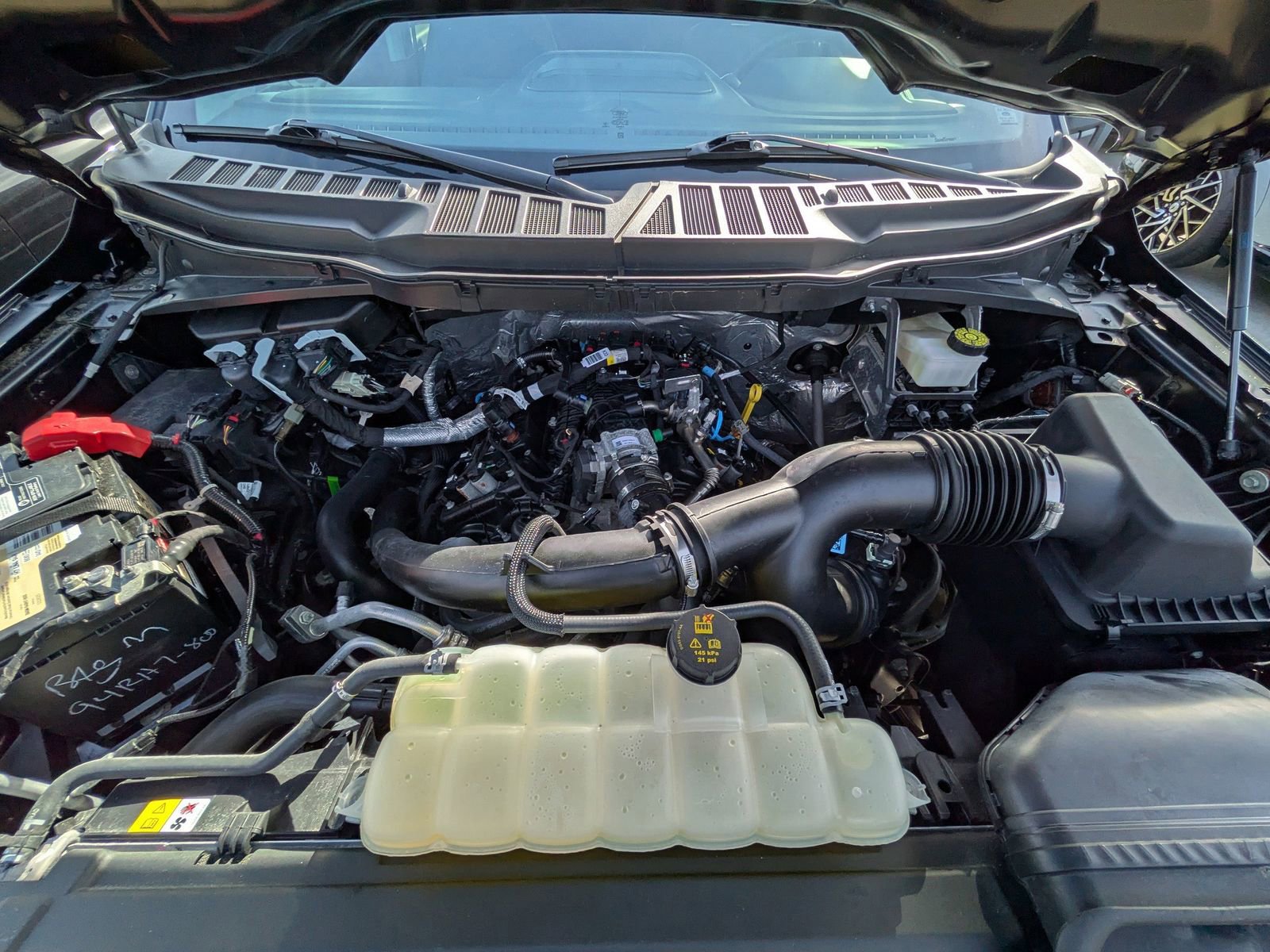 Certified 2024 Ford F150 XLT w/ FX4 Off-Road Package image 10