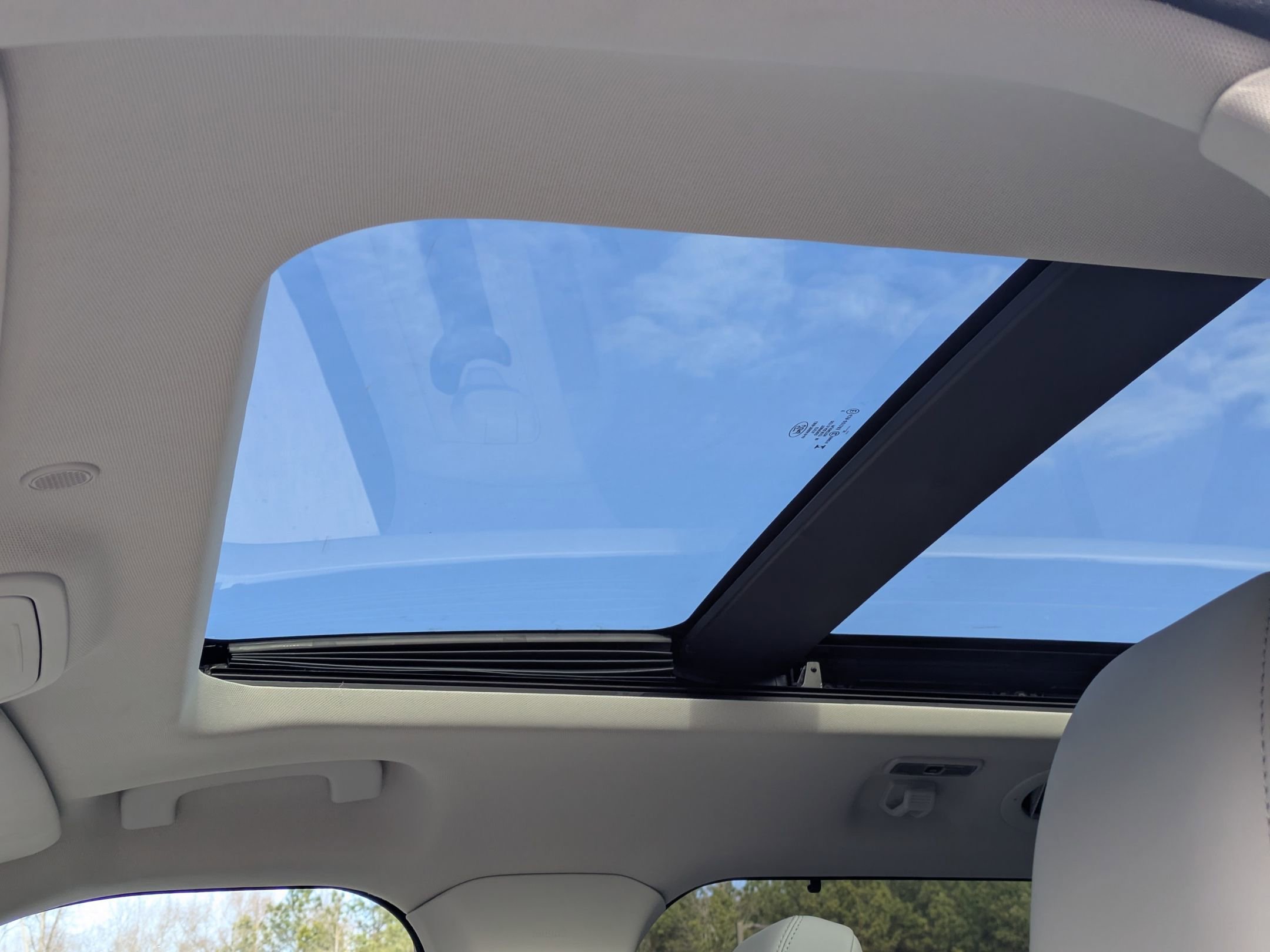 Certified 2025 Ford Explorer Platinum w/ Ultimate Package image 15