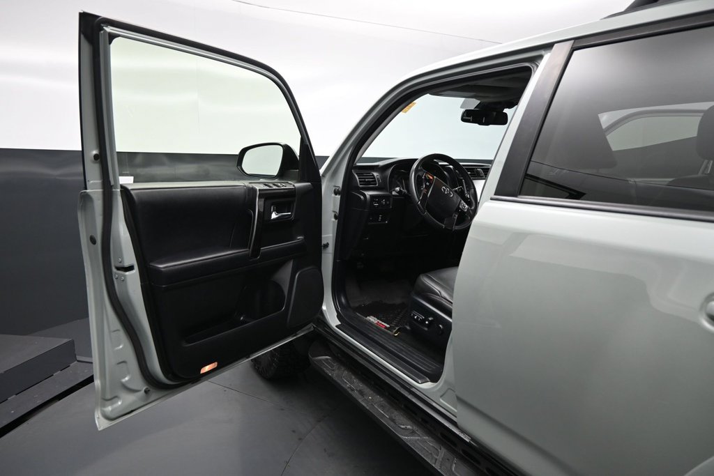 Used 2021 Toyota 4Runner TRD Pro AWD/4WD image 8