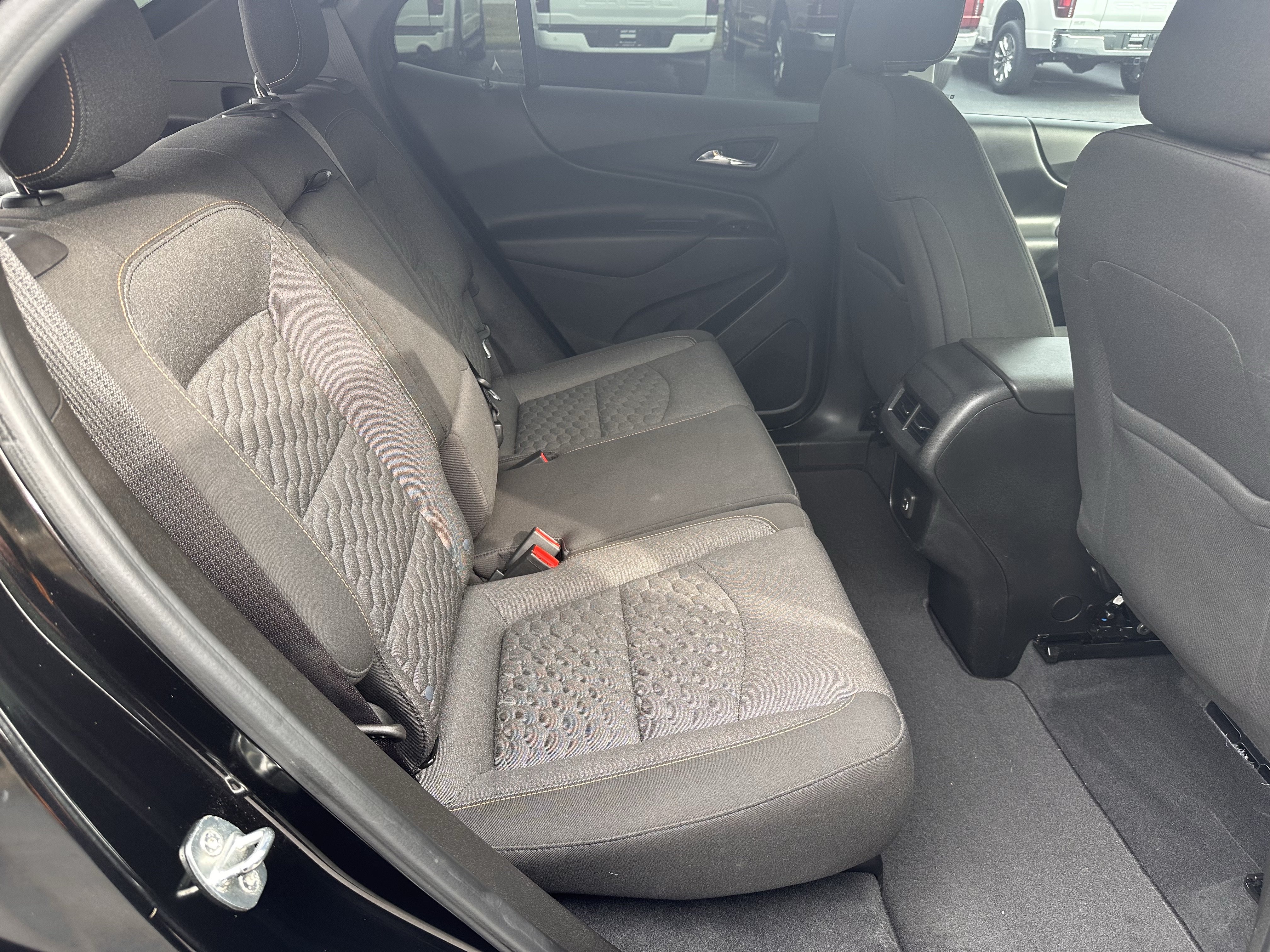Used 2020 Chevrolet Equinox LT FWD image 16