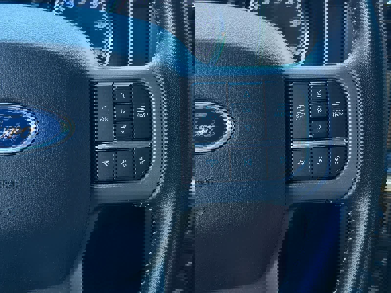 Certified 2022 Ford F150 XLT w/ Equipment Group 302A High image 25