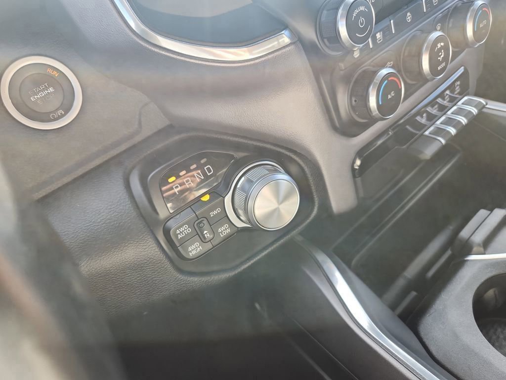 Used 2022 RAM 1500 Laramie w/ Sport Appearance Package image 19
