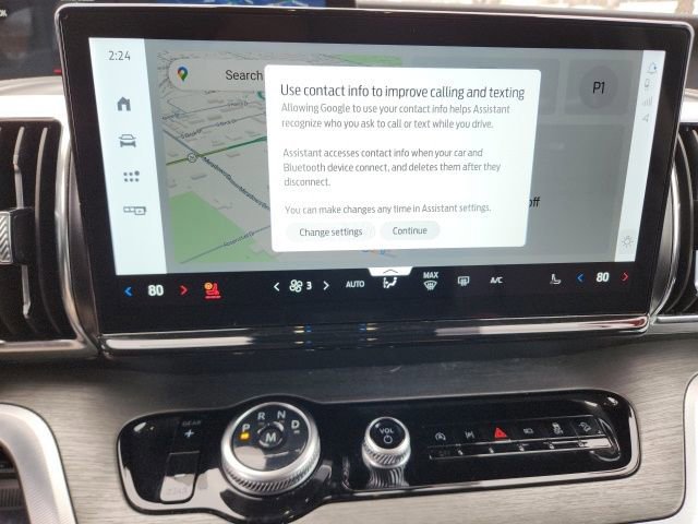 Certified 2025 Ford Expedition Max Platinum image 14