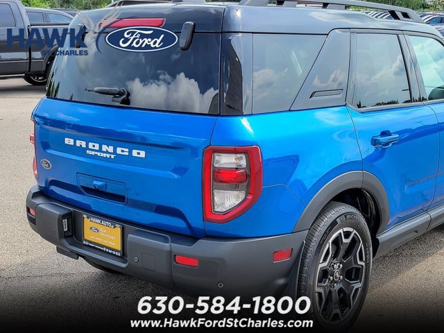 Certified 2025 Ford Bronco Sport Outer Banks w/ Outer Banks Tech Package+ AWD/4WD image 6