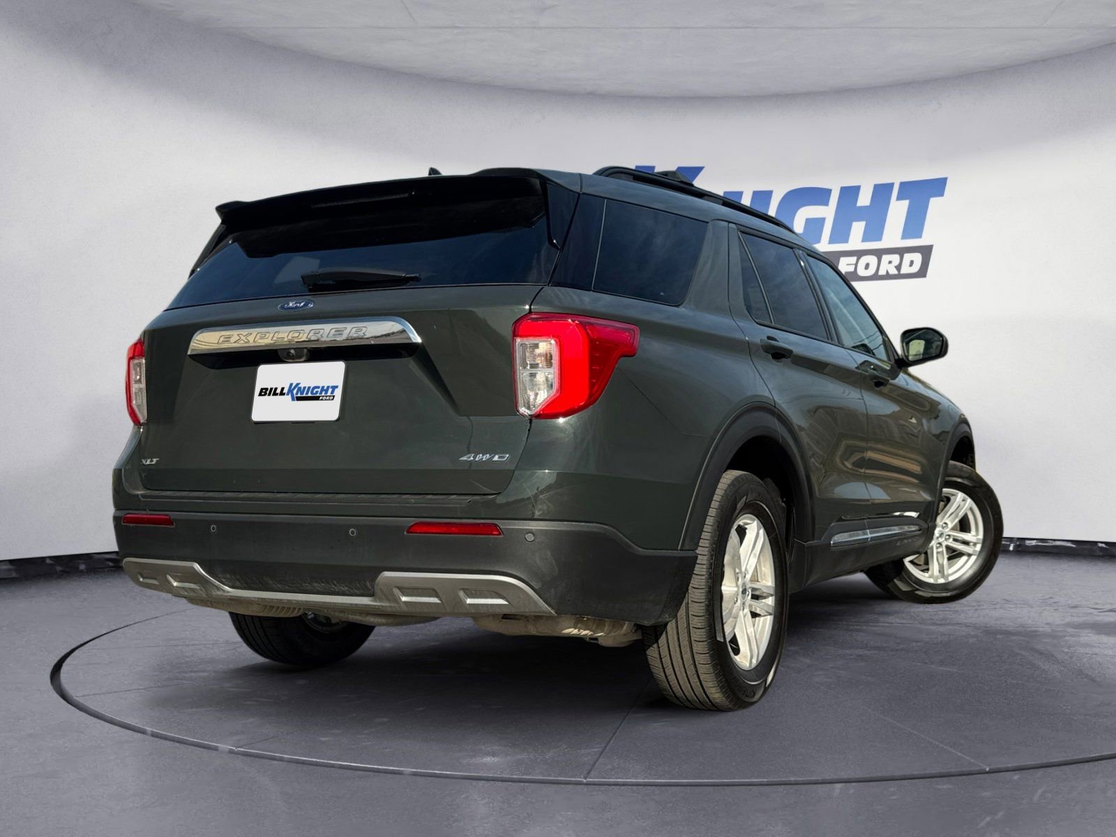 Certified 2023 Ford Explorer XLT w/ Equipment Group 202A image 6