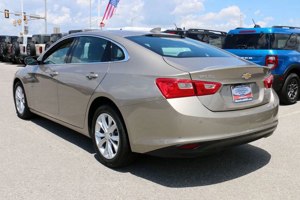 Used 2025 Chevrolet Malibu LT FWD image 7