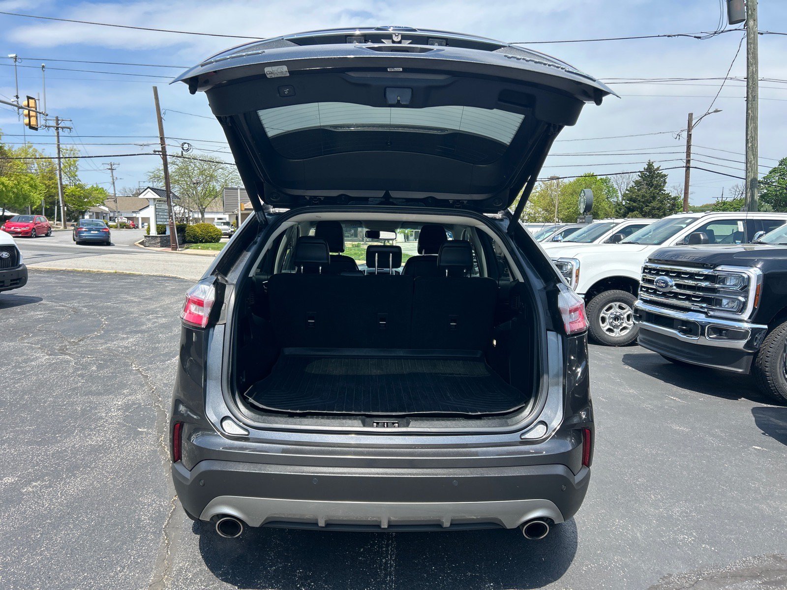 Certified 2020 Ford Edge Titanium AWD/4WD image 14
