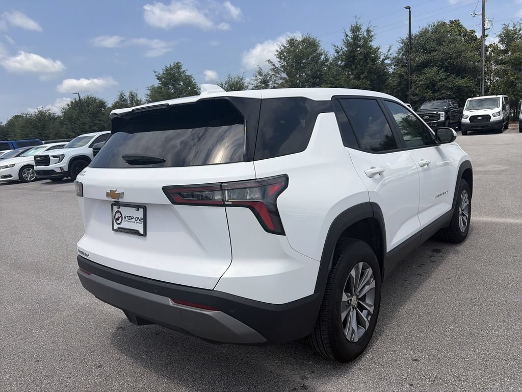 Used 2025 Chevrolet Equinox LT FWD image 7