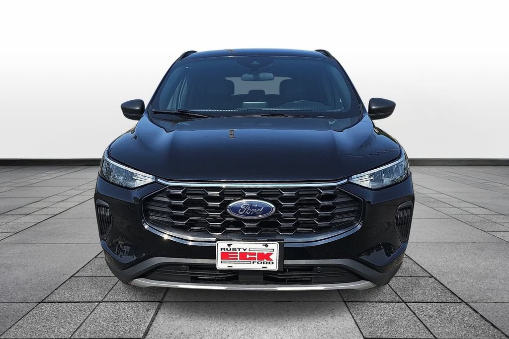 Certified 2026 Ford Escape ST-Line AWD/4WD image 2