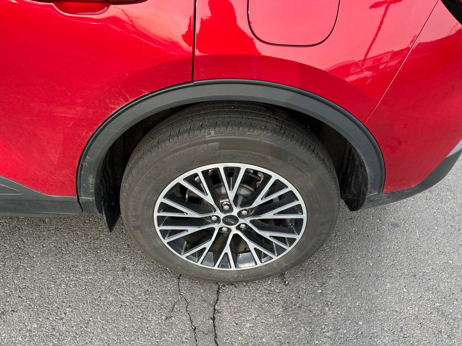 Certified 2024 Ford Escape Base image 10