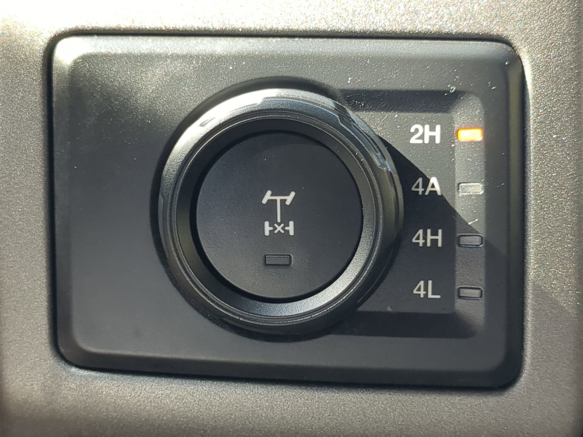 Certified 2020 Ford F150 Raptor w/ Equipment Group 802A Luxury image 56