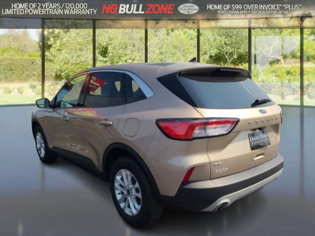 Certified 2021 Ford Escape SE image 3