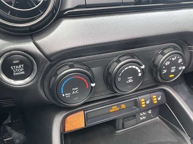 Used 2021 MAZDA MX-5 Miata Club image 27