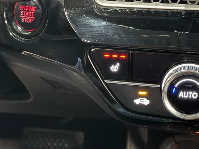 Used 2022 Honda Civic Touring image 30