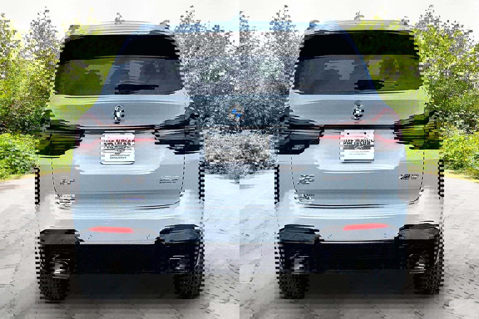 Used 2023 BMW X3 xDrive30i w/ M Sport Package image 4