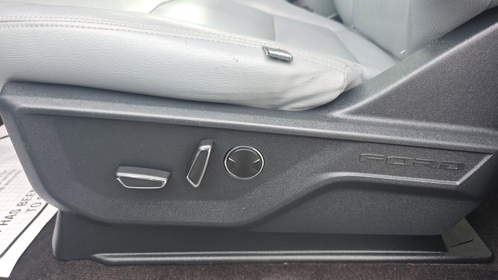 Certified 2021 Ford F150 XLT w/ Equipment Group 302A High image 17