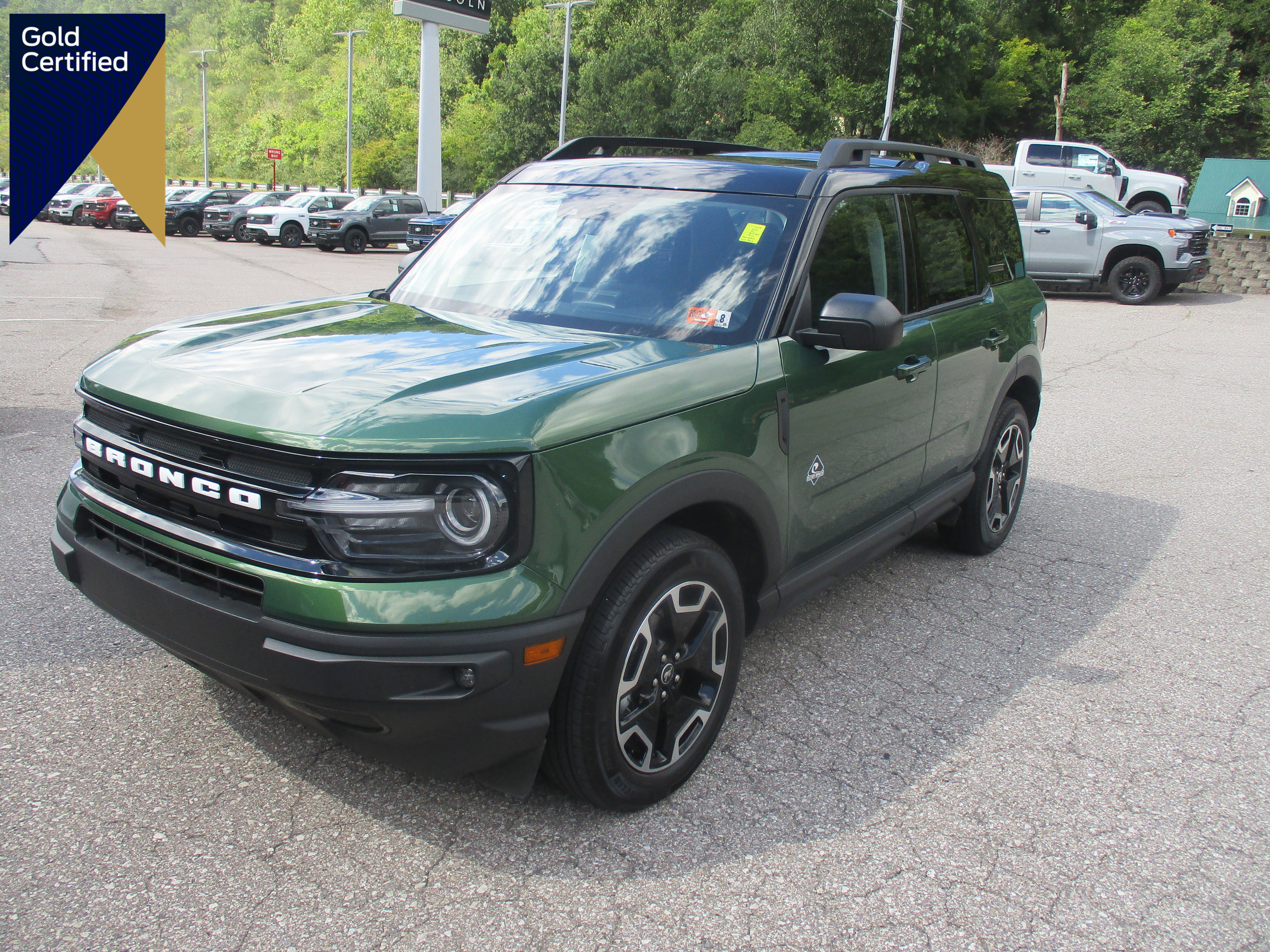 Certified 2024 Ford Bronco Sport Outer Banks w/ Tech Package image 1