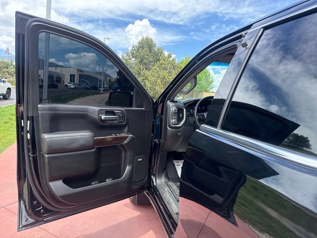 Used 2020 GMC Sierra 1500 SLT w/ SLT Convenience Package AWD/4WD image 10