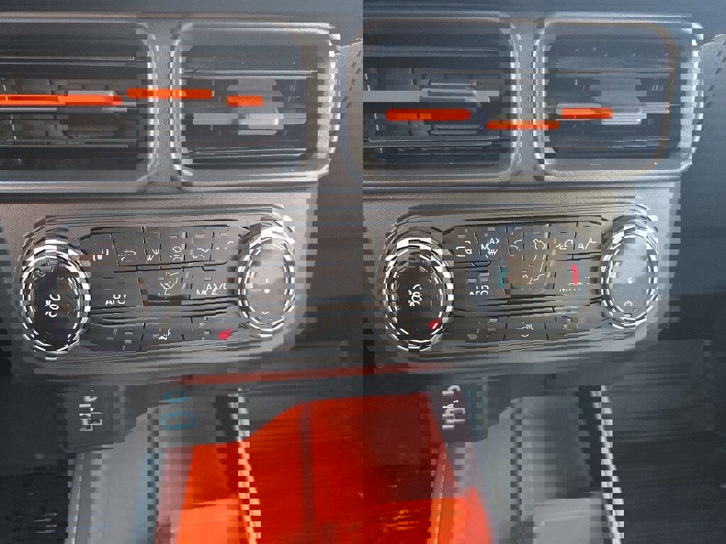 Certified 2023 Ford Maverick XLT w/ Equipment Group 300A Standard image 26