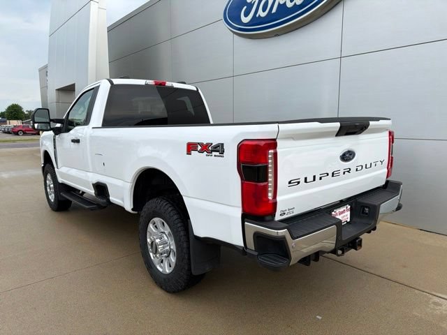 Certified 2023 Ford F350 XLT w/ 360-Degree Camera Package AWD/4WD image 4