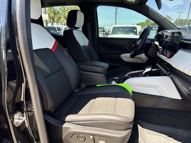 Used 2023 GMC Canyon AT4X AWD/4WD image 18