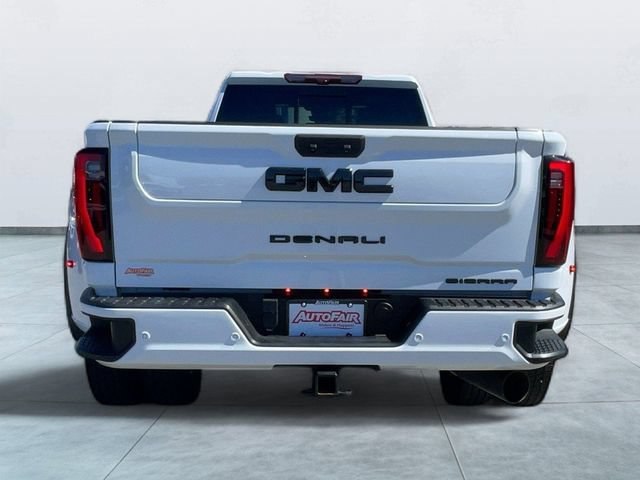 Used 2024 GMC Sierra 3500 Denali Ultimate AWD/4WD image 6