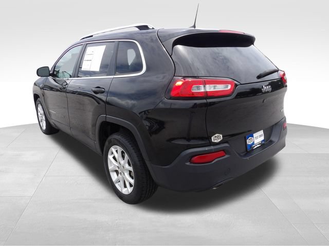 Used 2017 Jeep Cherokee Latitude FWD image 8
