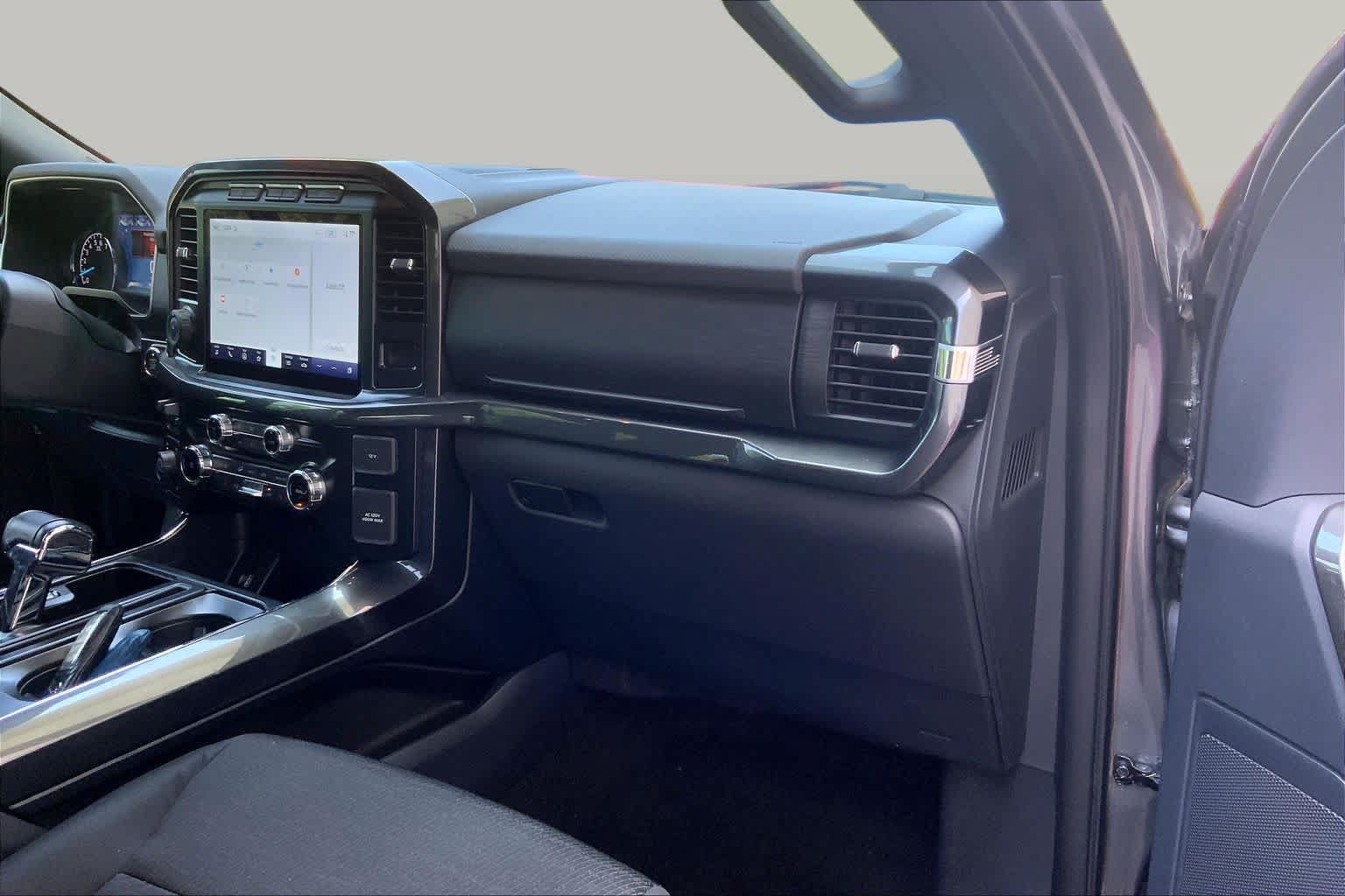 Certified 2022 Ford F150 XLT w/ Equipment Group 302A High AWD/4WD image 19