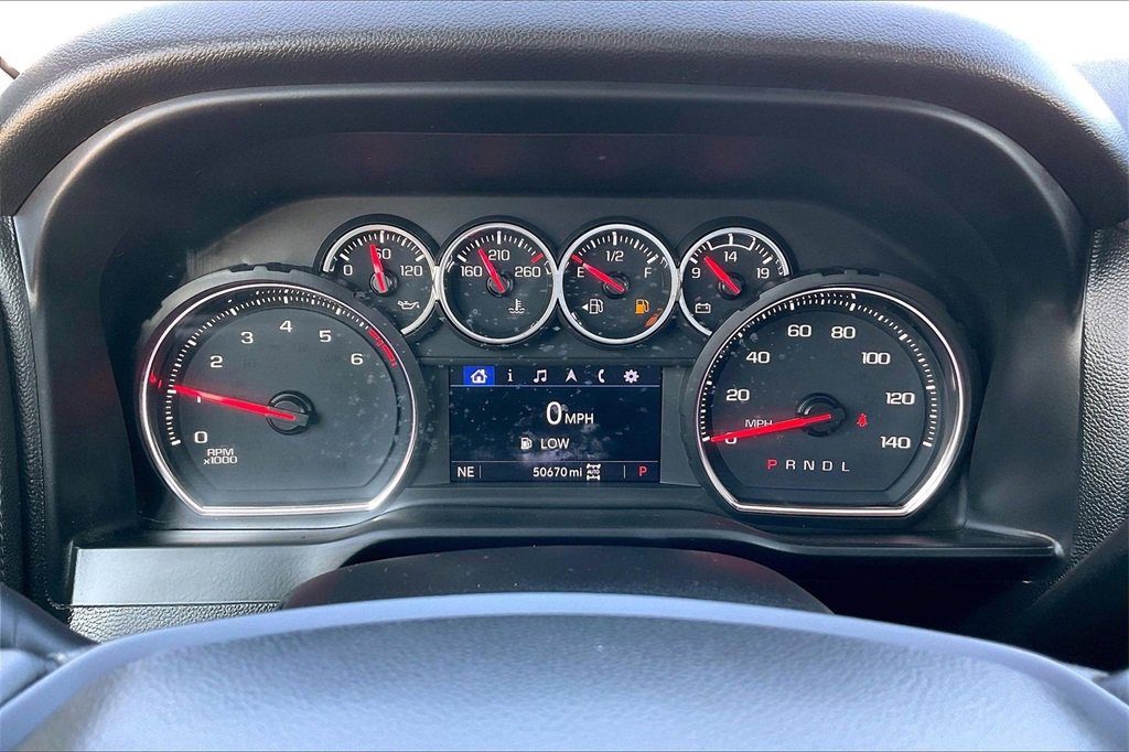 Used 2021 Chevrolet Silverado 1500 LT Trail Boss w/ Convenience Package II image 12