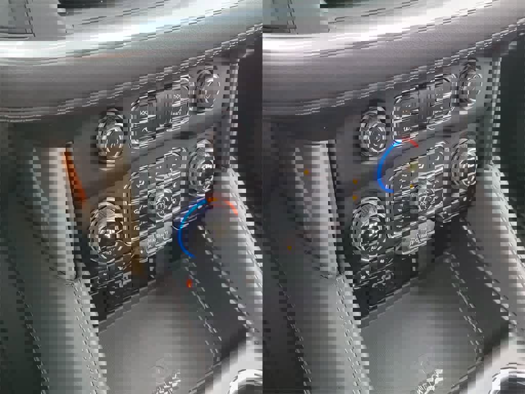 Used 2024 Chevrolet Tahoe LT image 20