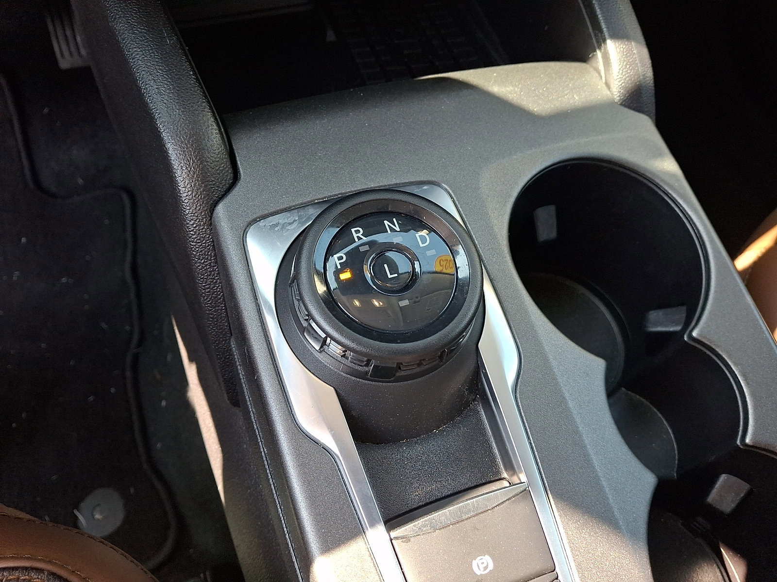 Certified 2025 Ford Bronco Sport Outer Banks w/ Outer Banks Tech Package+ AWD/4WD image 15