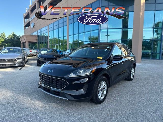 Certified 2020 Ford Escape SE