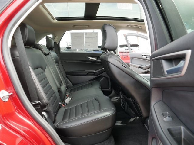 Certified 2022 Ford Edge SEL w/ Convenience Package AWD/4WD image 18