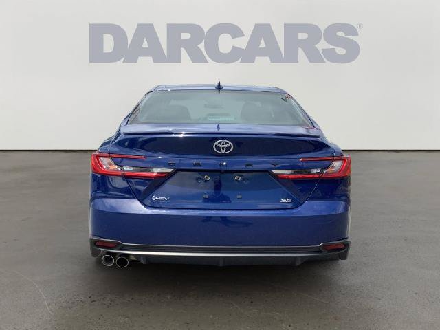 Used 2025 Toyota Camry SE FWD image 5