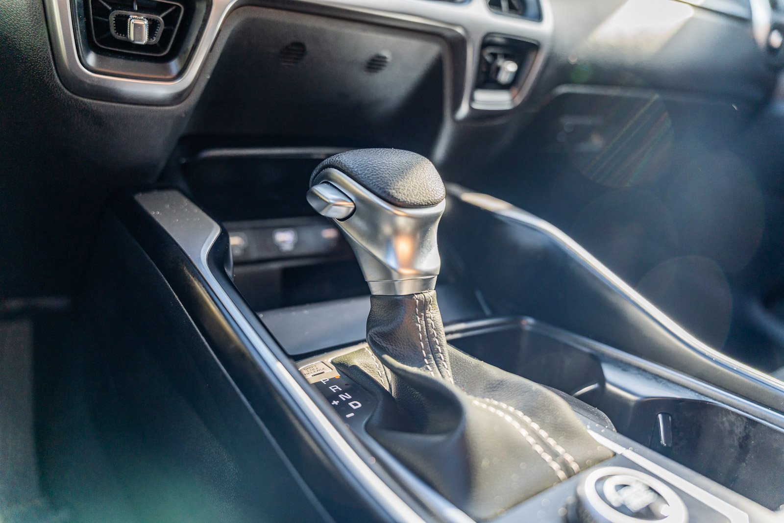 Used 2023 Kia Sorento LX image 27