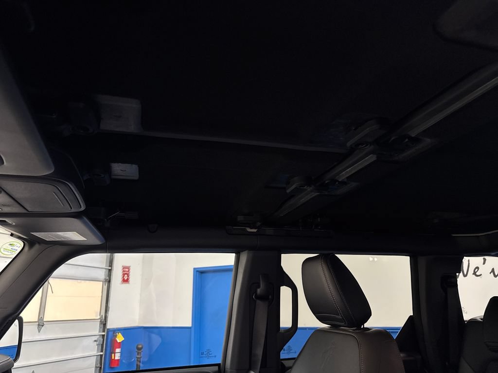 Certified 2025 Ford Bronco Outer Banks AWD/4WD image 25